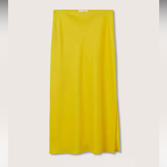 Mango- NWT Yellow silk midi skirt - Picture 4 of 7